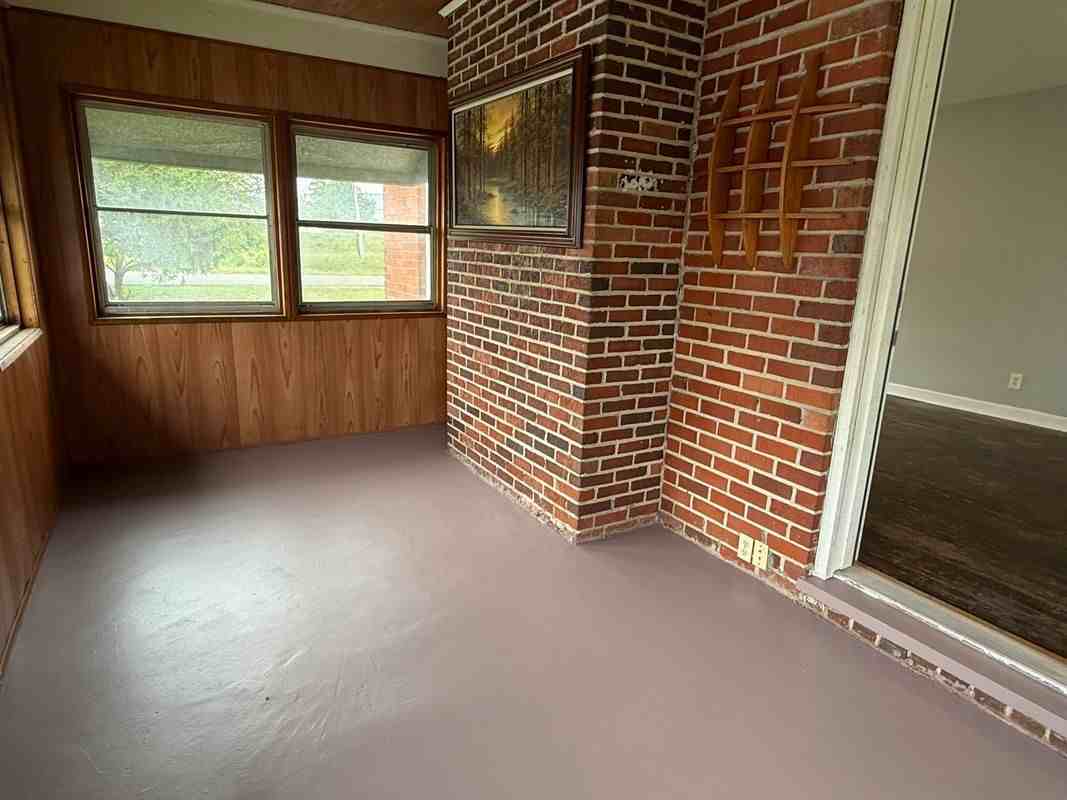 129 Garber Ln - Photo 5 of 17