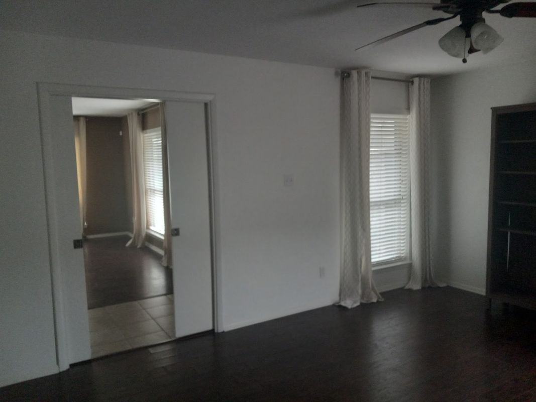 5003 Ledgestone Dr ##B - Photo 2 of 9