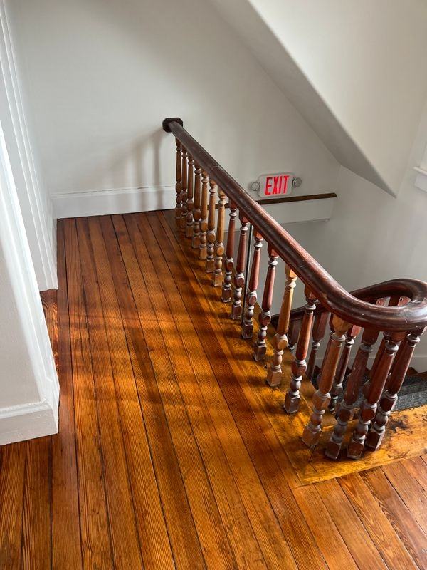 281 Main St - Photo 3 of 8