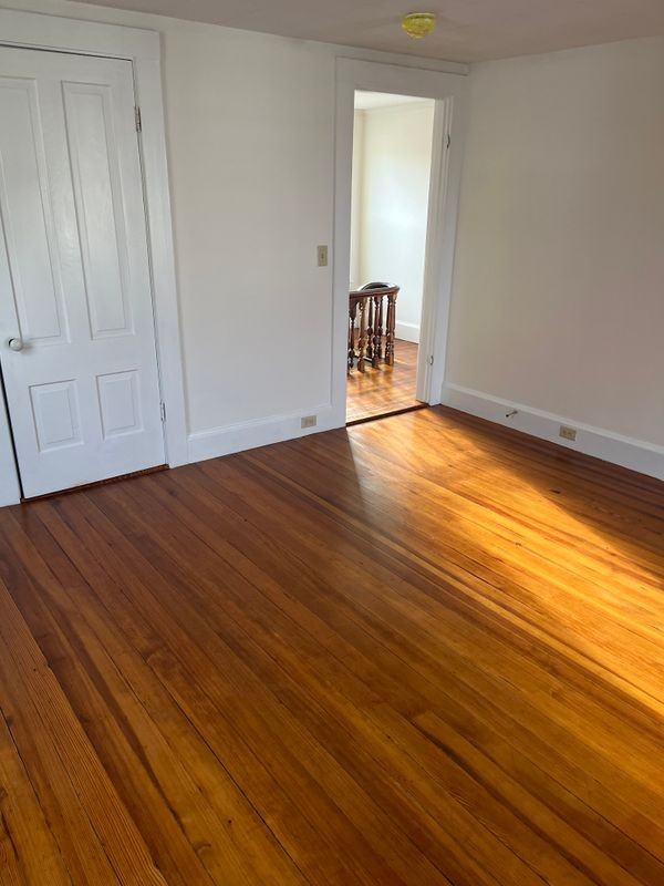 281 Main St - Photo 7 of 8