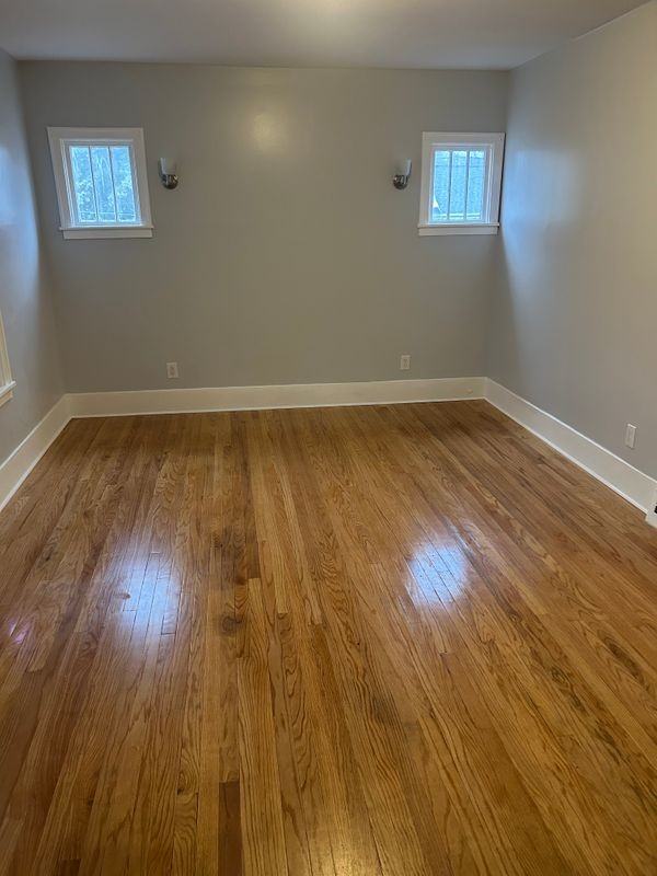 126 Woodruff Ave - Photo 2 of 9