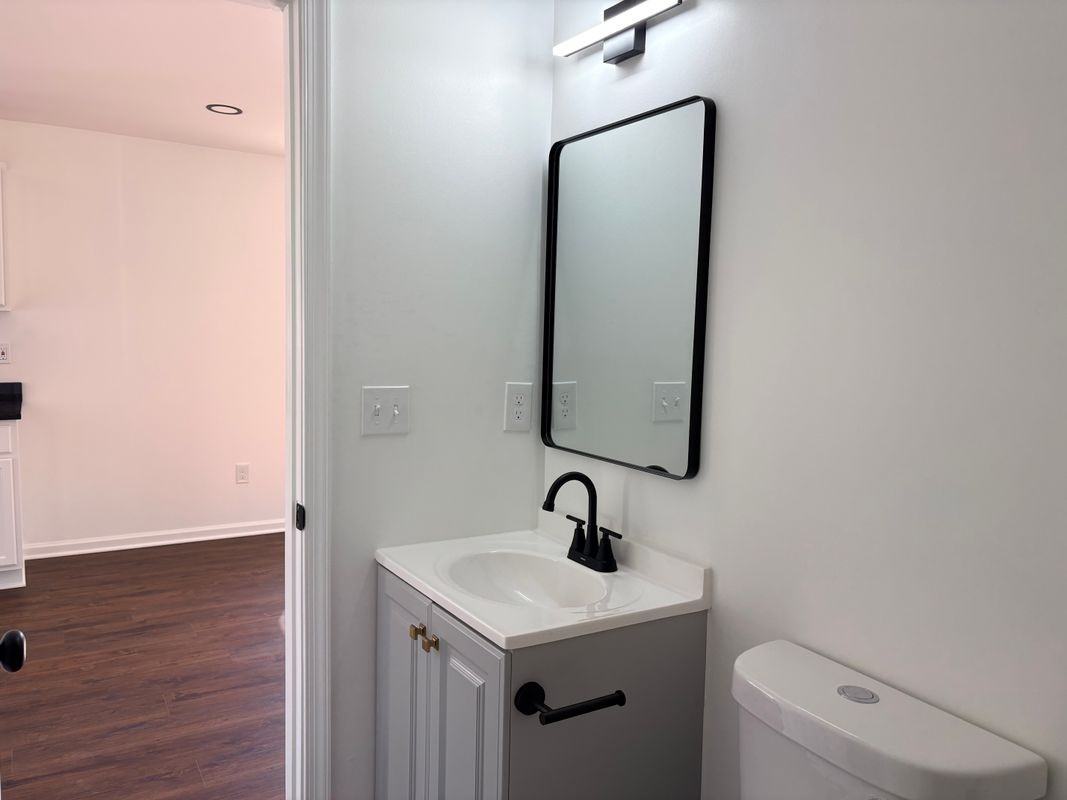 1401 Hanover St - Photo 6 of 12