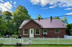 featured image of 186 Gunn Rd