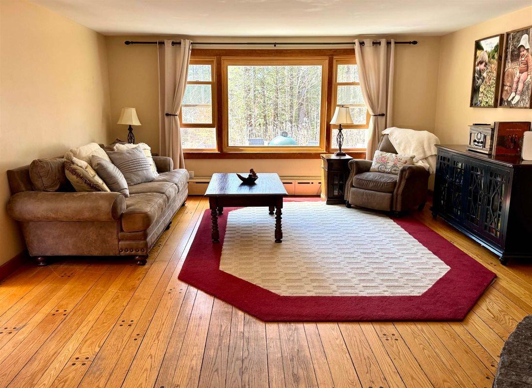 186 Gunn Rd - Photo 3 of 8