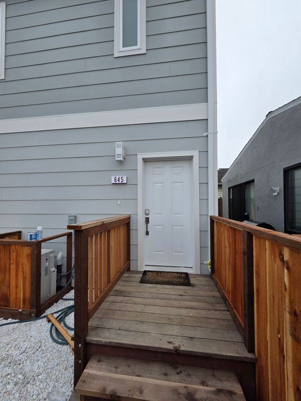 645 Gellert Blvd - Photo 2 of 48