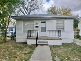 12753 Georgiana Ave - Photo 1 of 1