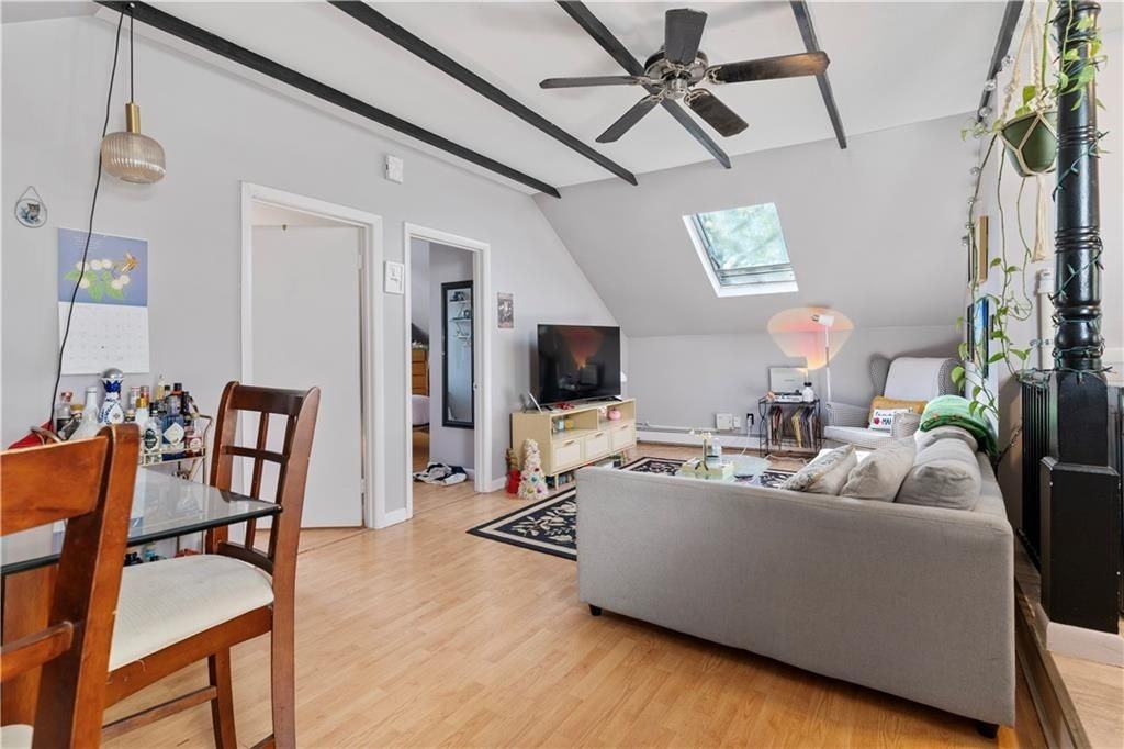 122 Governor St ##2 - Photo 6 of 23