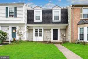 featured image of 3521 Easton Dr