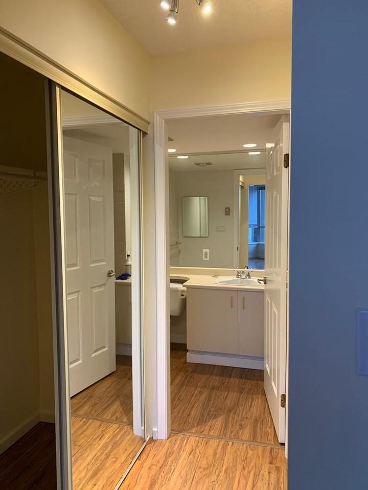 14881 103A Avenue #606 - Photo 6 of 11