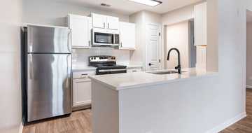 featured image of 492 Vinings Dr