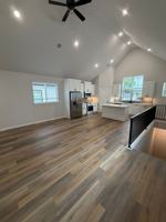 featured image of 513 W Dallas St