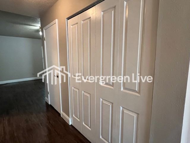 200 Barrow Ct - Photo 4 of 23