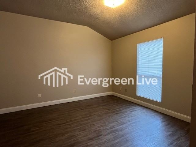 200 Barrow Ct - Photo 5 of 23