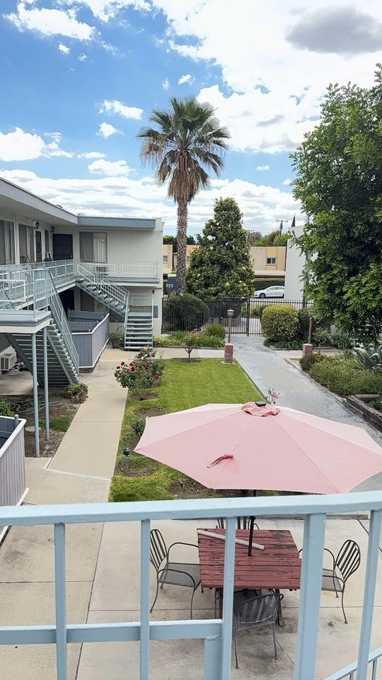 823-825 Fairview Ave. - Photo 2 of 20