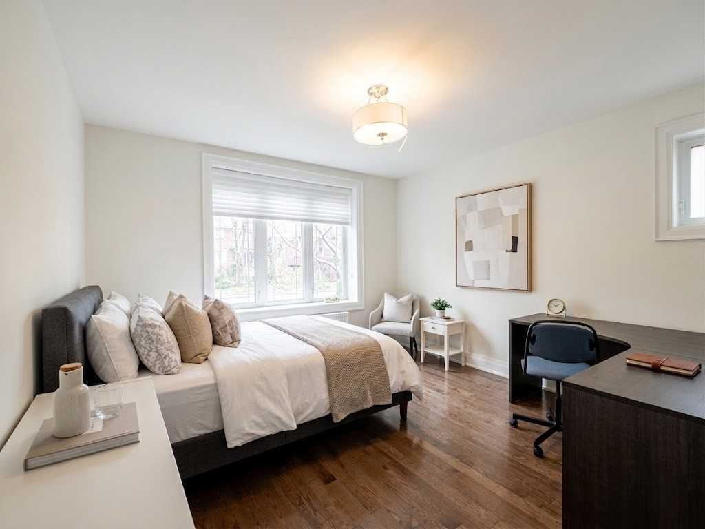 117 Chaplin Cres #MAIN - Photo 7 of 16