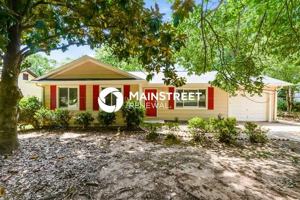featured image of 3275 Creekwood Dr
