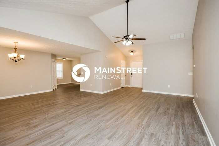 410 Arthurs Ln - Photo 4 of 16