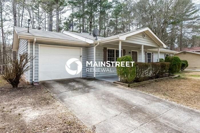 1274 Classic Dr Ne - Photo 3 of 16