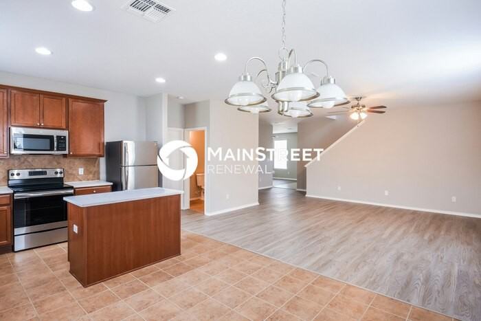 11942 Fieldcrest Run - Photo 6 of 17