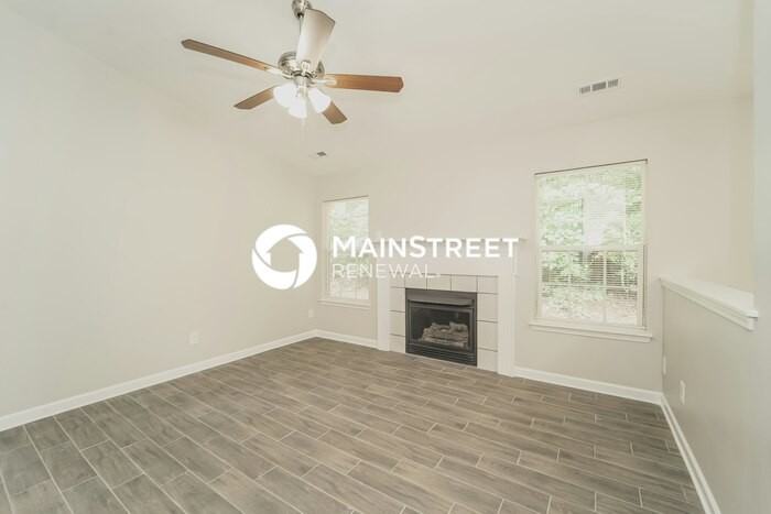 340 Graham Meadow Dr - Photo 5 of 16