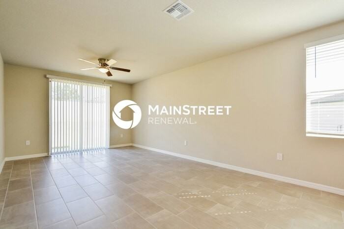 1074 Oak Valley Dr - Photo 4 of 16