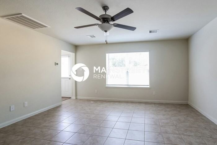 27032 Leonardo Dr - Photo 4 of 16