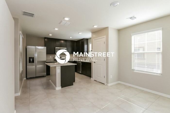 3921 South 82nd Drive - Photo 6 of 17