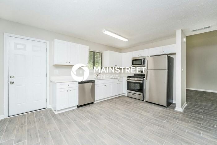 6635 Autumn West Dr - Photo 7 of 15