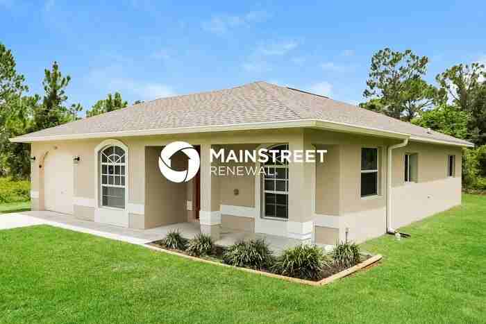 718 Sunrise Blvd - Photo 2 of 16