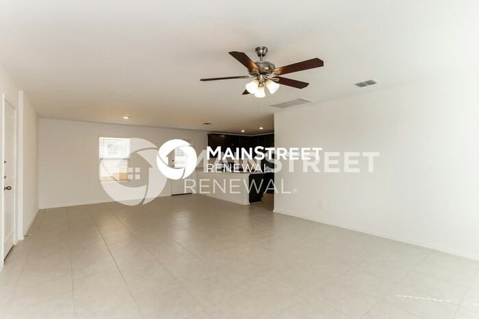2960 Wallace Wells Ct - Photo 5 of 16