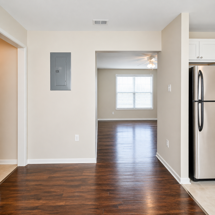 555 S Ohio Ave #202 - Photo 4 of 6