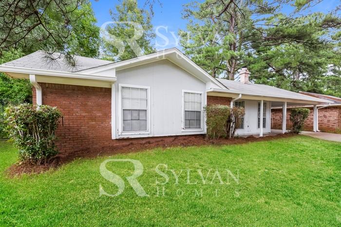 4946 Hanging Oak Dr - Photo 3 of 16