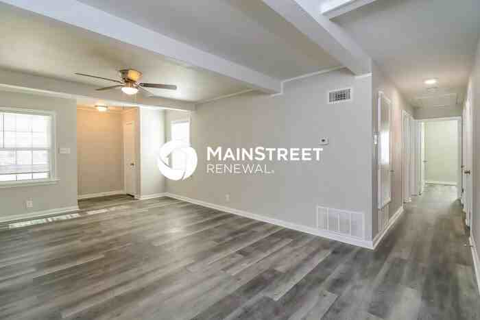 5780 Truelson Dr - Photo 5 of 16