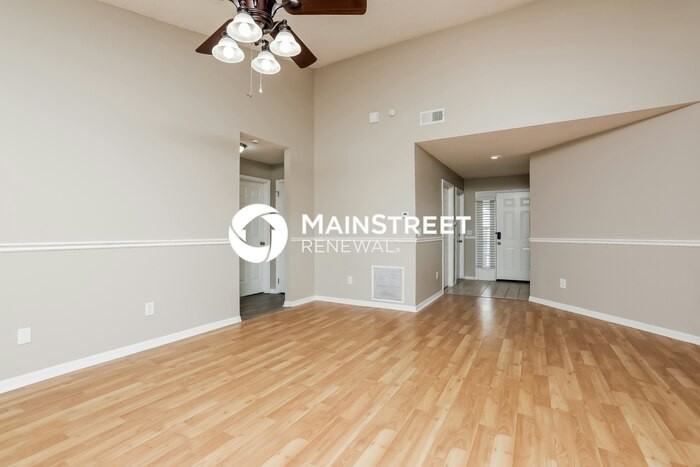 618 Queensbridge Dr - Photo 4 of 16