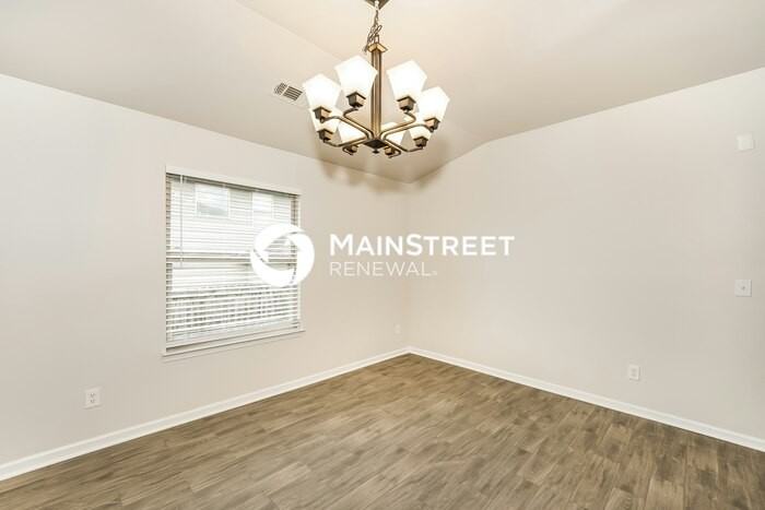 22842 Downing Park Cir - Photo 7 of 17