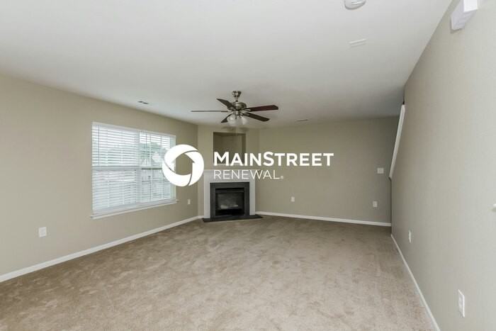 4537 Oakburn Dr - Photo 2 of 15