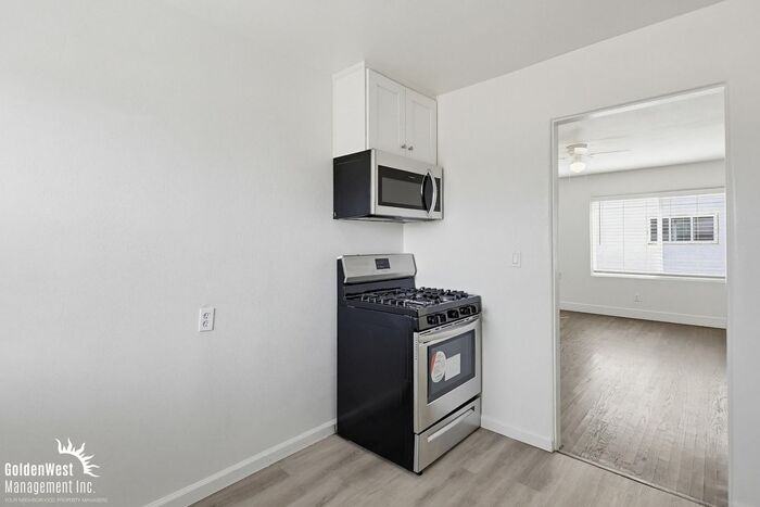 3245 Bramson Pl #3249 - Photo 6 of 17