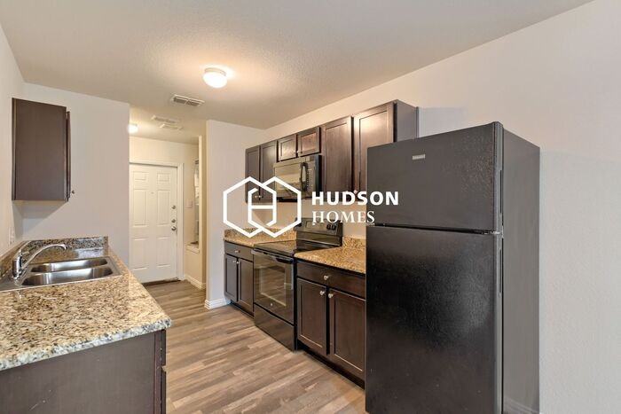 1605 E Morphy St - Photo 6 of 16