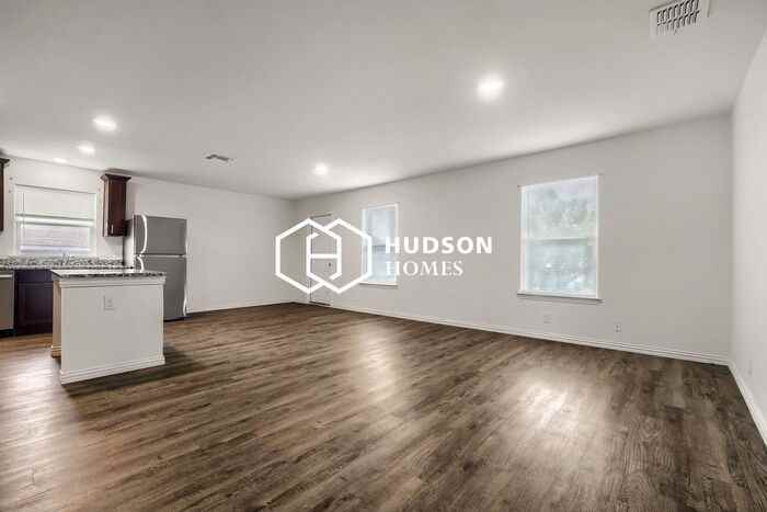 5334 Natho St - Photo 4 of 16