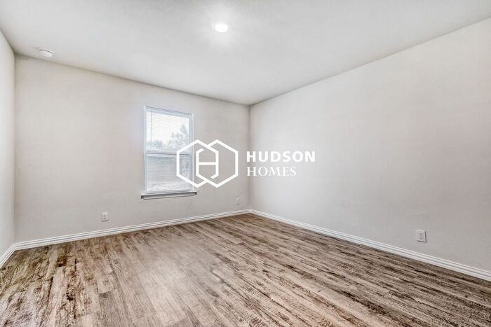 5338 Natho St - Photo 7 of 15