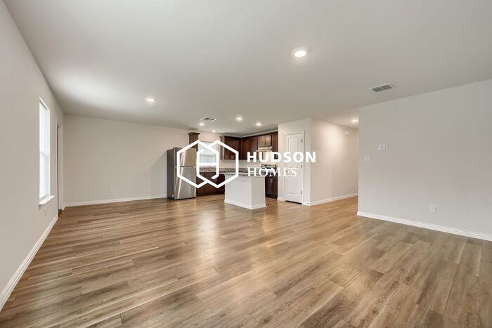 228 Garcia St - Photo 5 of 16