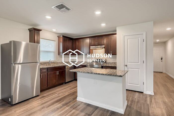 228 Garcia St - Photo 6 of 16
