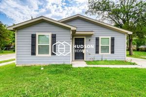 featured image of 2701 Vogt St