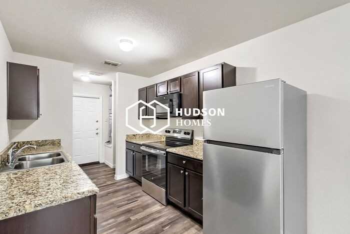 2701 Vogt St - Photo 5 of 15