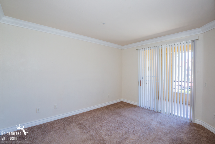 230 E Flamingo Rd #122 - Photo 7 of 13