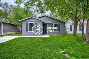 featured image of 606 Bexar Dr
