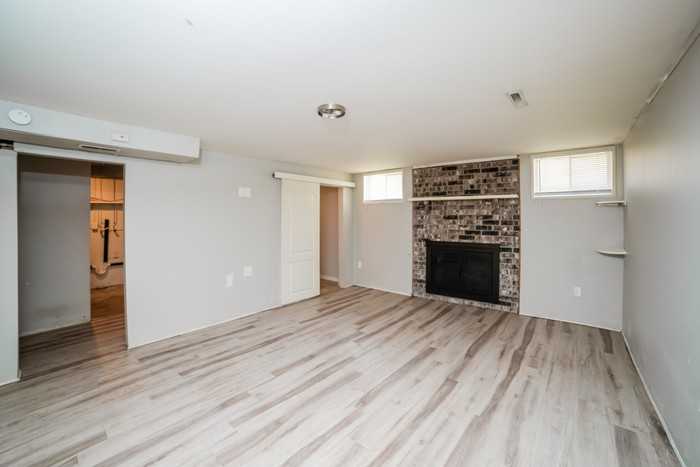 1612 N Belvidere Ave - Photo 4 of 10