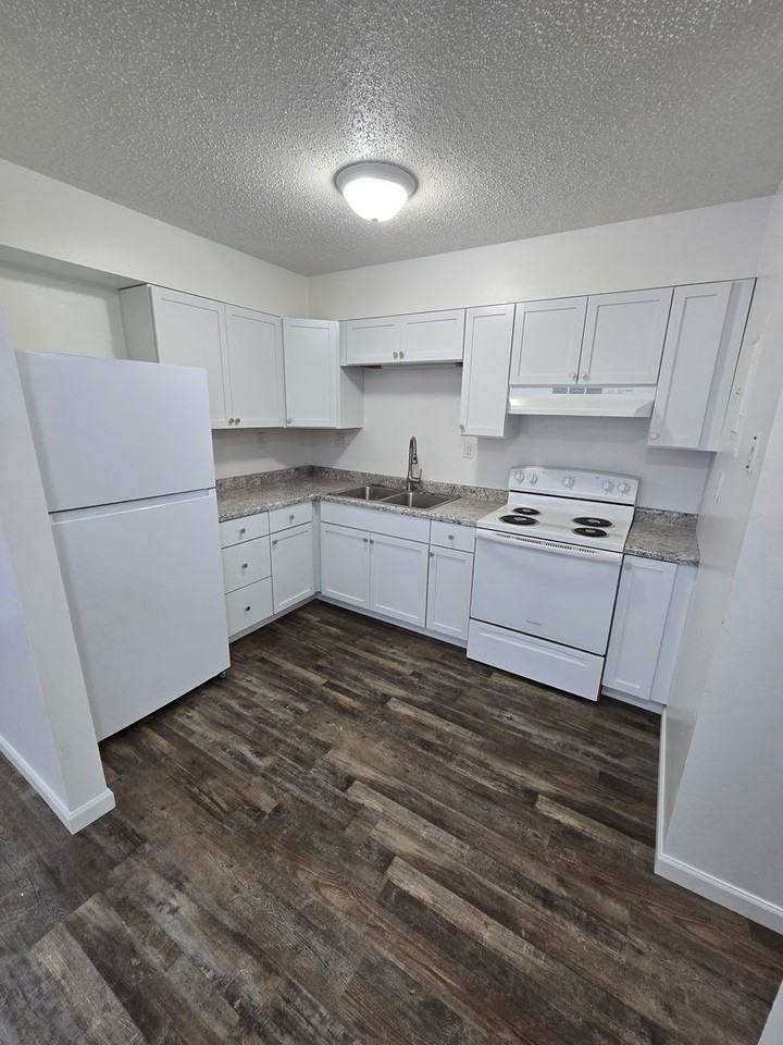 711 711 NW 10th - D1 #D1 - Photo 3 of 23