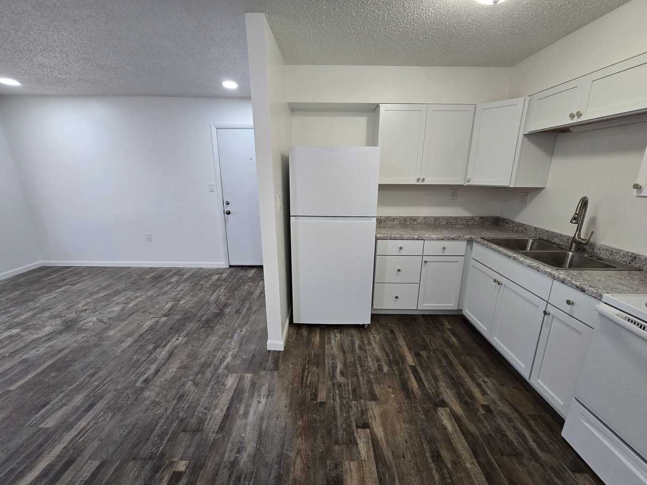 711 711 NW 10th - D1 #D1 - Photo 4 of 23