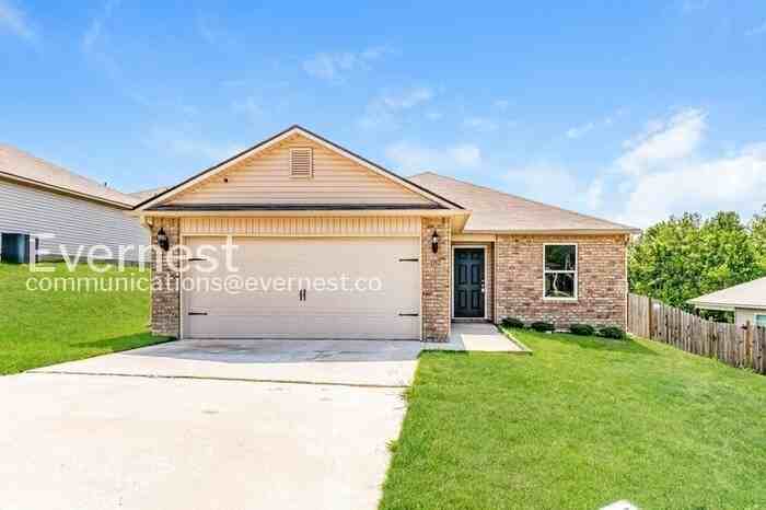 1115 Brookhaven Dr